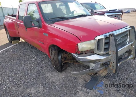 2001 Ford F-350 из США, поврежденный, VIN 1FTWW32F51ED82557